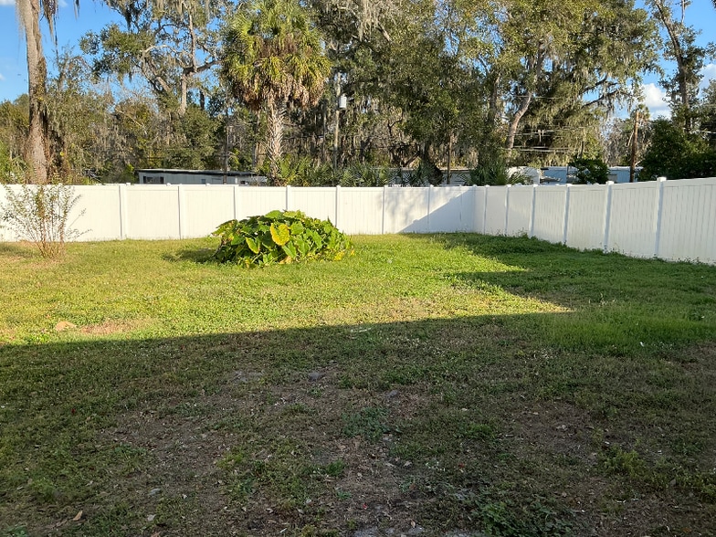 Building Photo - 6806 Mathers Ln