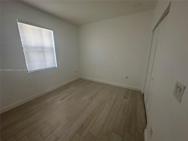 Building Photo - 15170 SW 119th Way