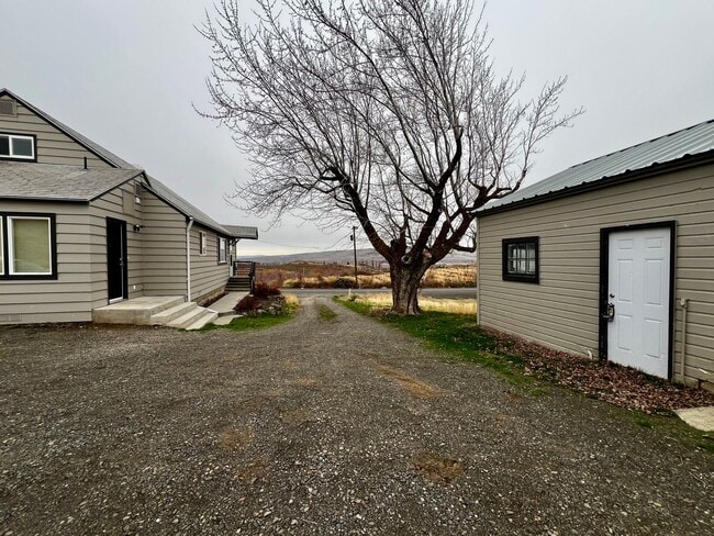 Building Photo - 261 Wilcox Rd