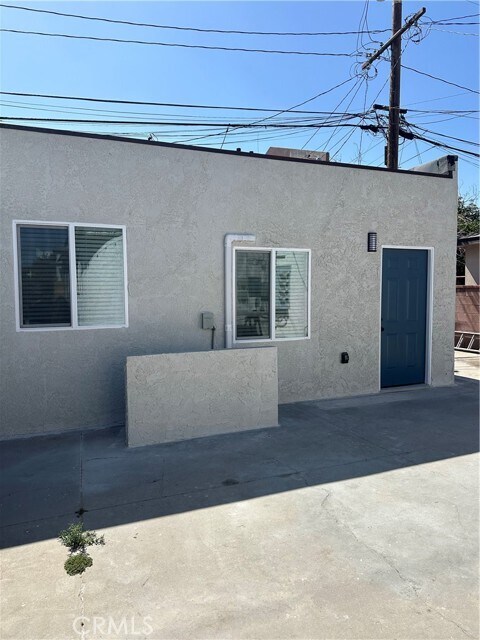 Building Photo - 8939 Elizabeth Ave