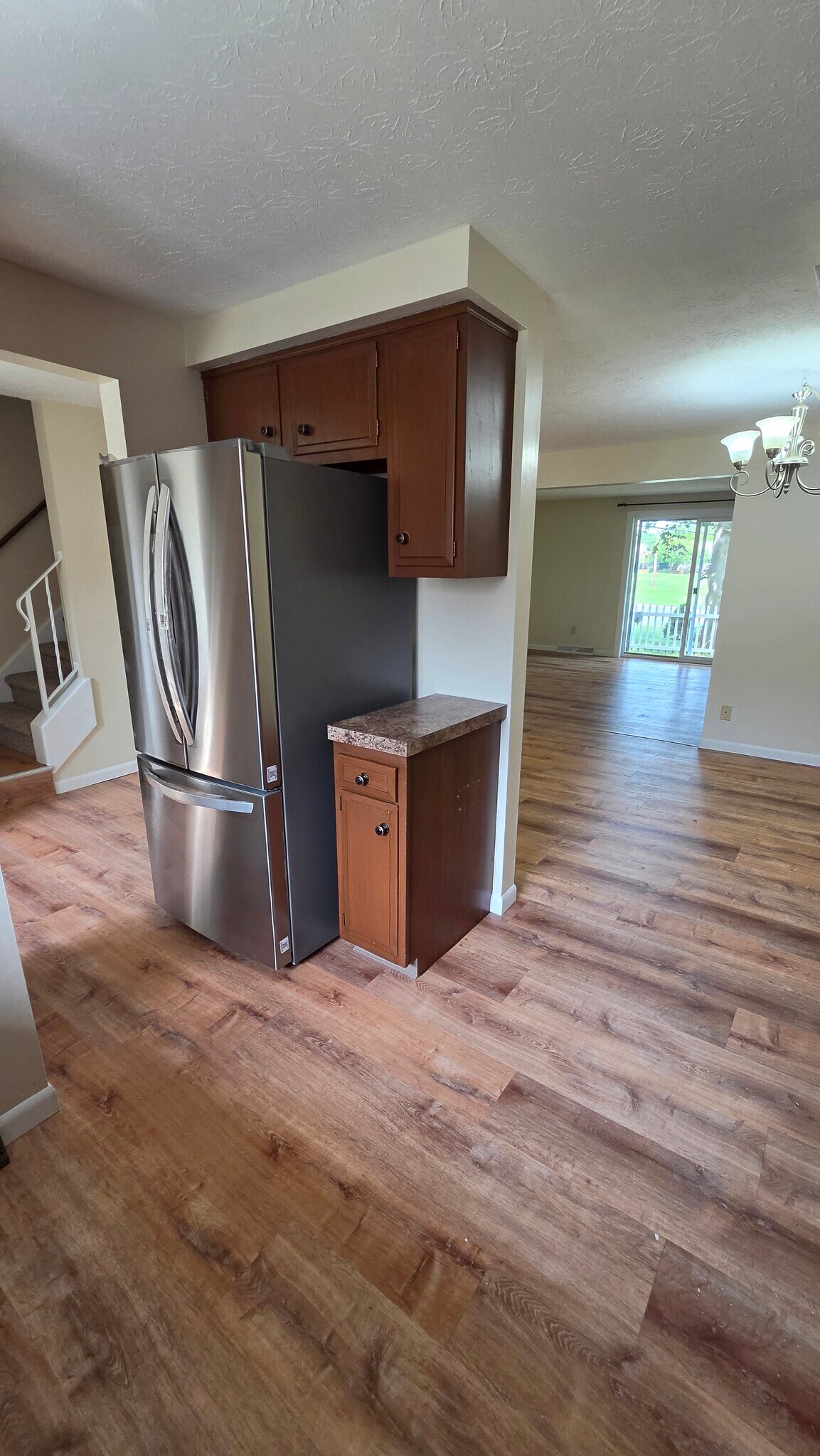 Kitchen - 6300 Portage St NW