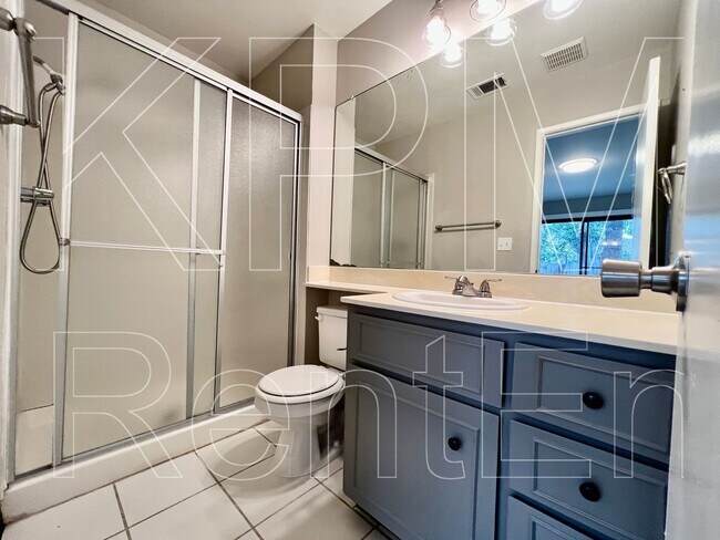 Building Photo - 5532 Fox Sparrow Ct