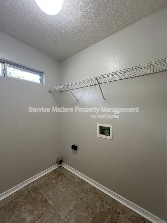 Building Photo - 3099 Flintlock Dr