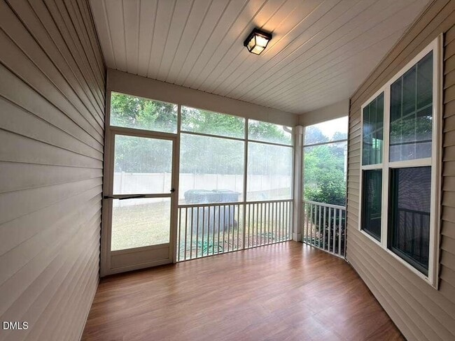 Building Photo - 6009 Beale Loop