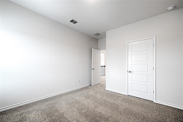 Building Photo - 2427 Grapevine Wy