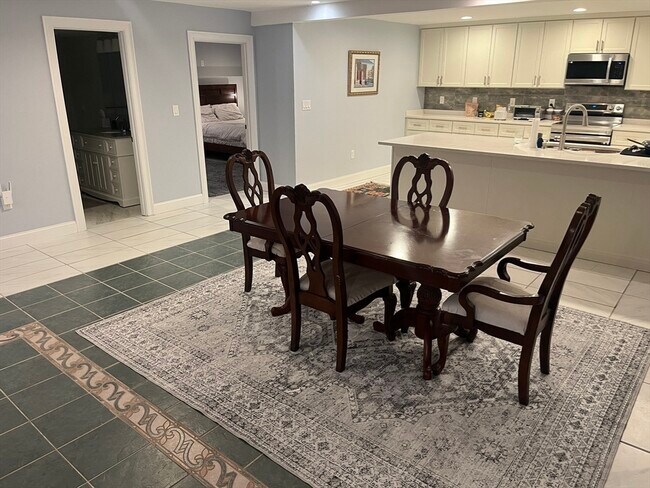 Building Photo - 0 Upton Rd