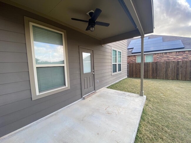 Building Photo - 97 Quarryman Dr