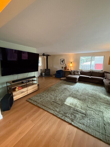 Building Photo - 19334 Mohawk Rd