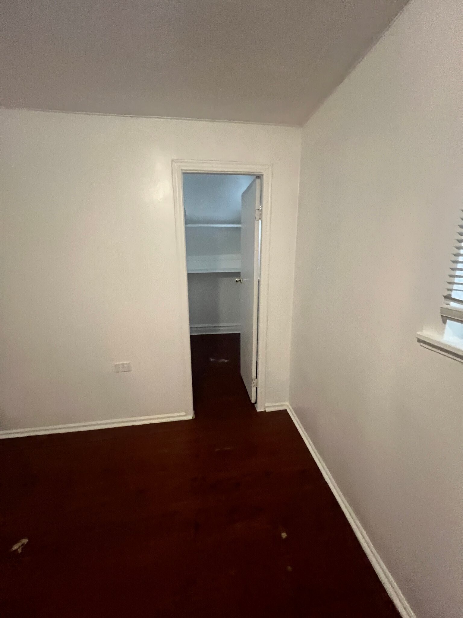 Building Photo - 3035 N Keating Ave