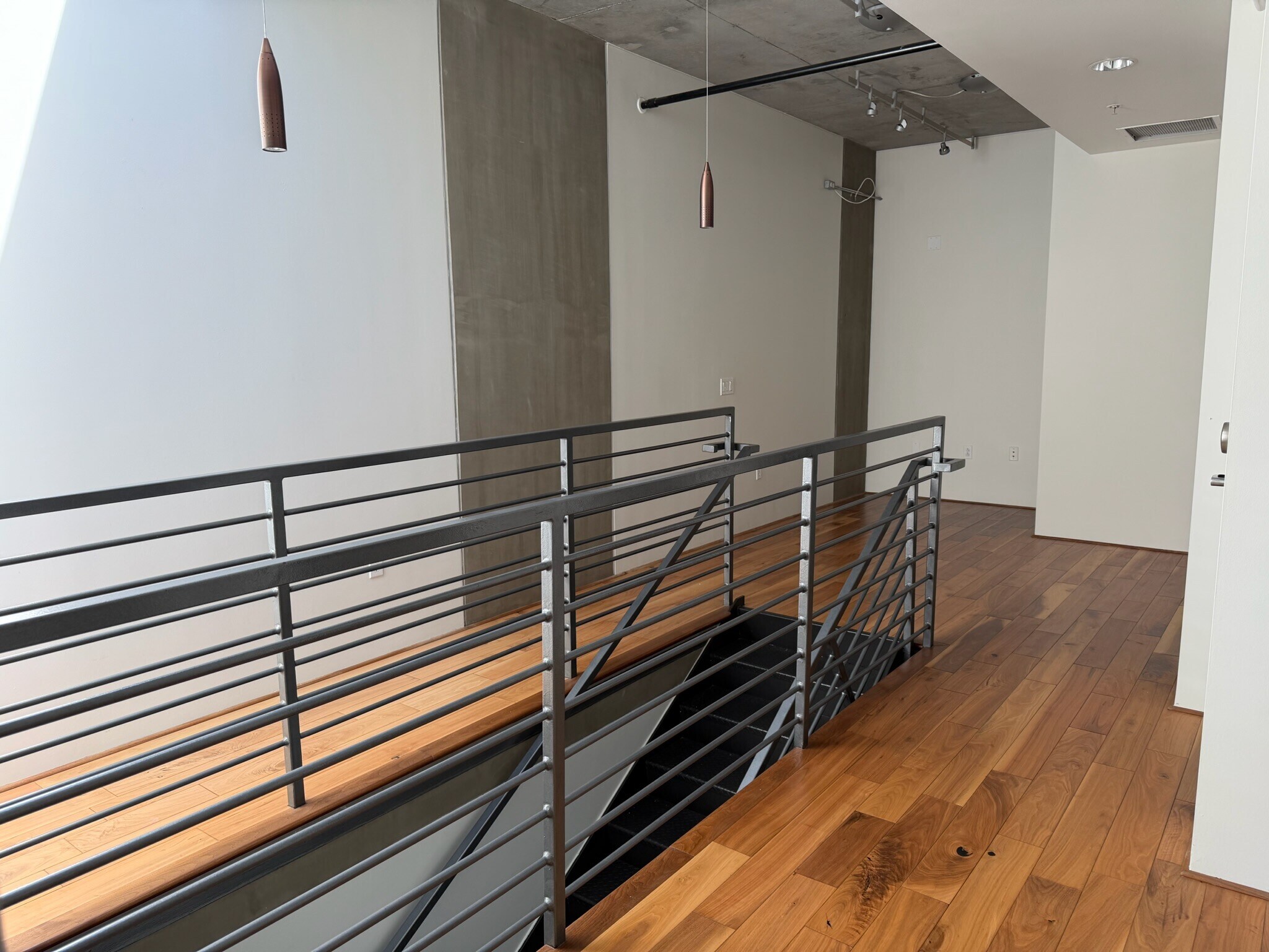 Building Photo - 1494 Union St