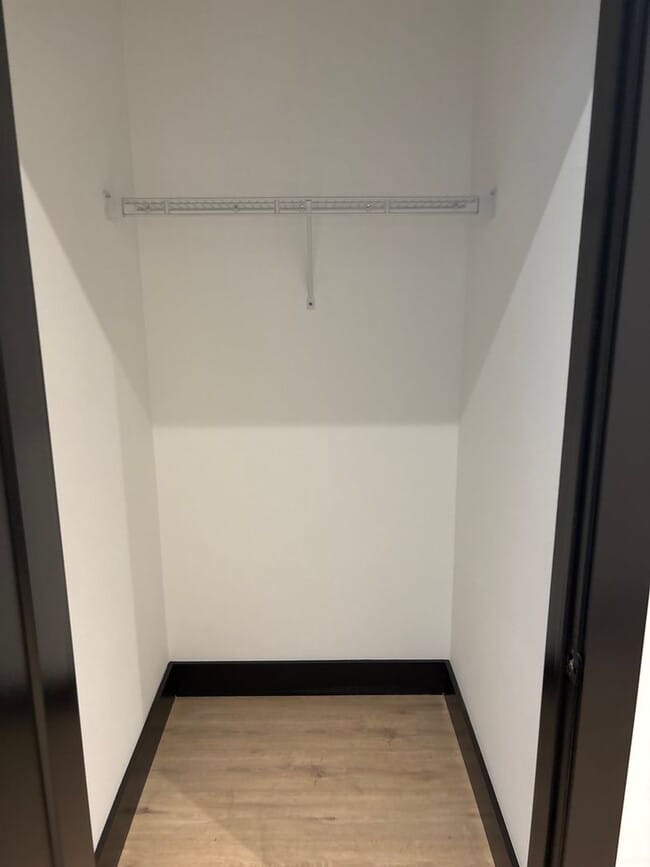 Building Photo - Comfort Meets Convenience – 2-Bedroom Apar...