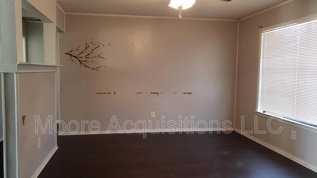 Building Photo - 3510 Garland Rd