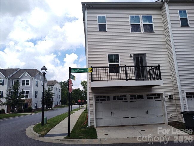 Building Photo - 1105 Newell Towns Ln
