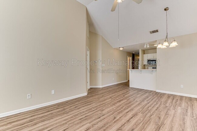 Building Photo - 414 Northrop Pl