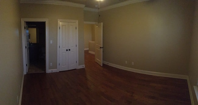 Room Picture - 2495 Old Taylor Rd