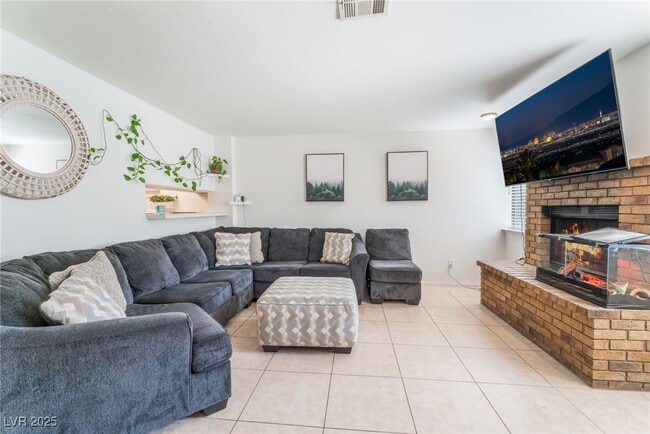 Building Photo - 2692 Matogroso Ln