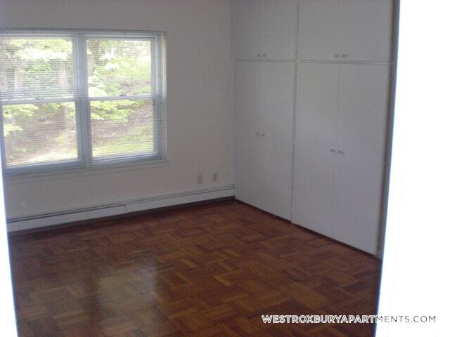 Building Photo - 229 Independence Dr