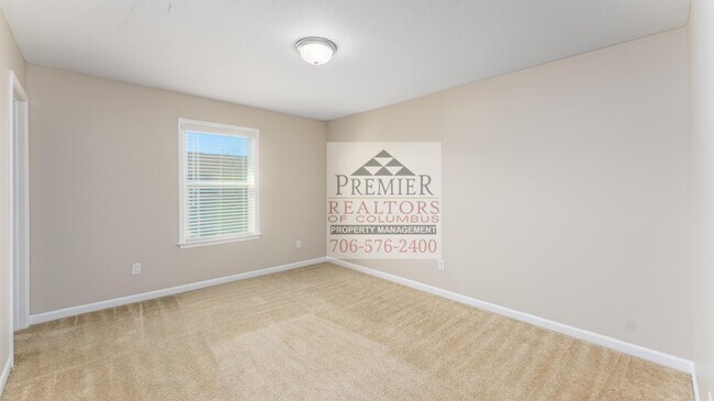 Building Photo - 7331 San Vista Dr