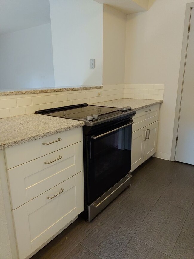 Building Photo - BEAUTIFUL 2 Bed 2 Bath Condo in Aspen Grove North Boulder