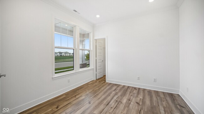 Building Photo - 2094 W 171st St