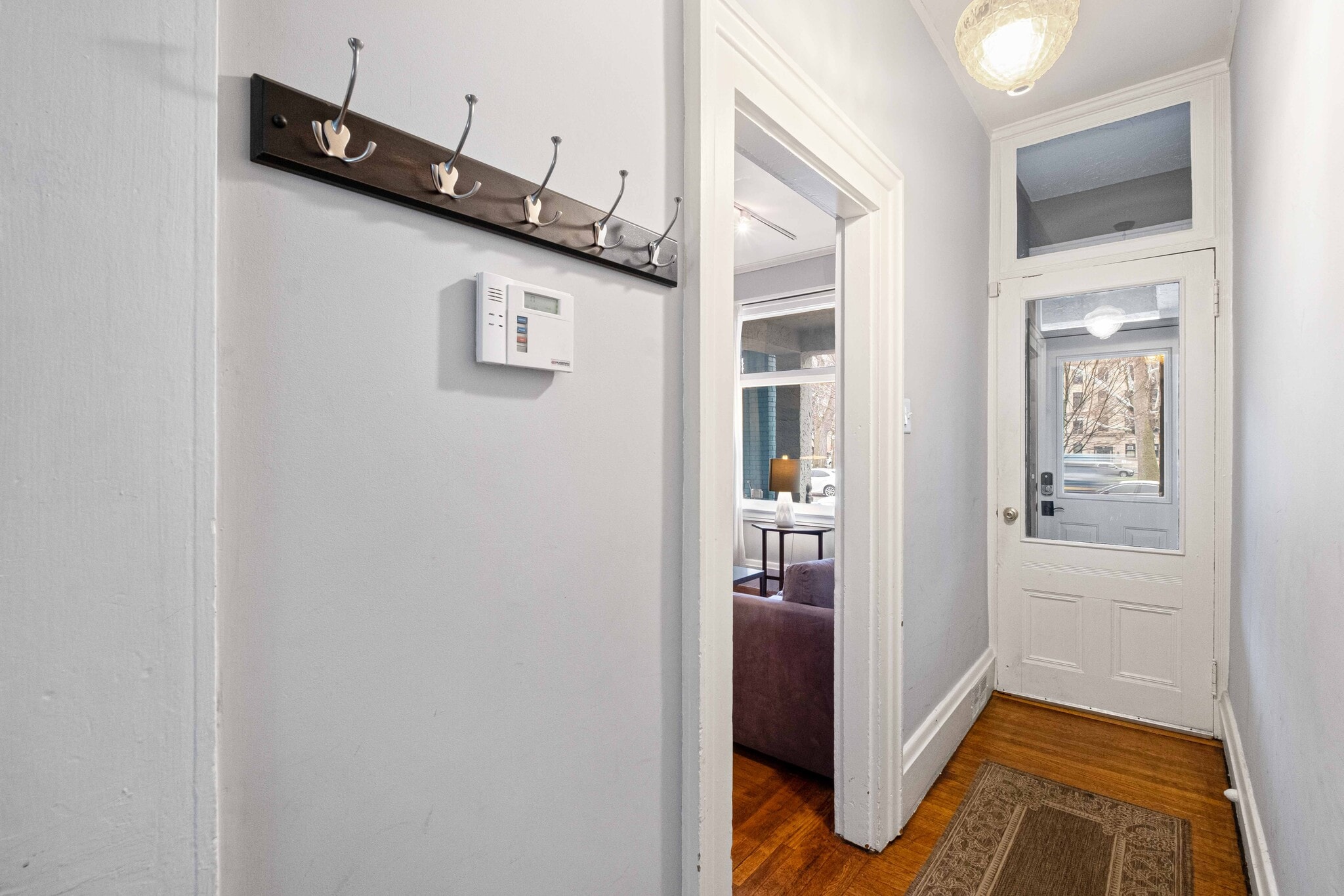 Building Photo - 218 W North Ave