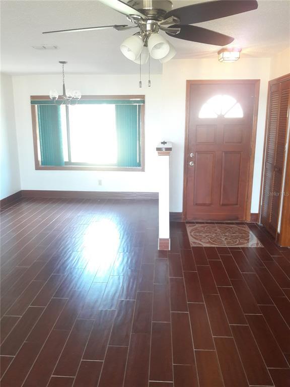 Building Photo - 3400 E Lakeshore Blvd