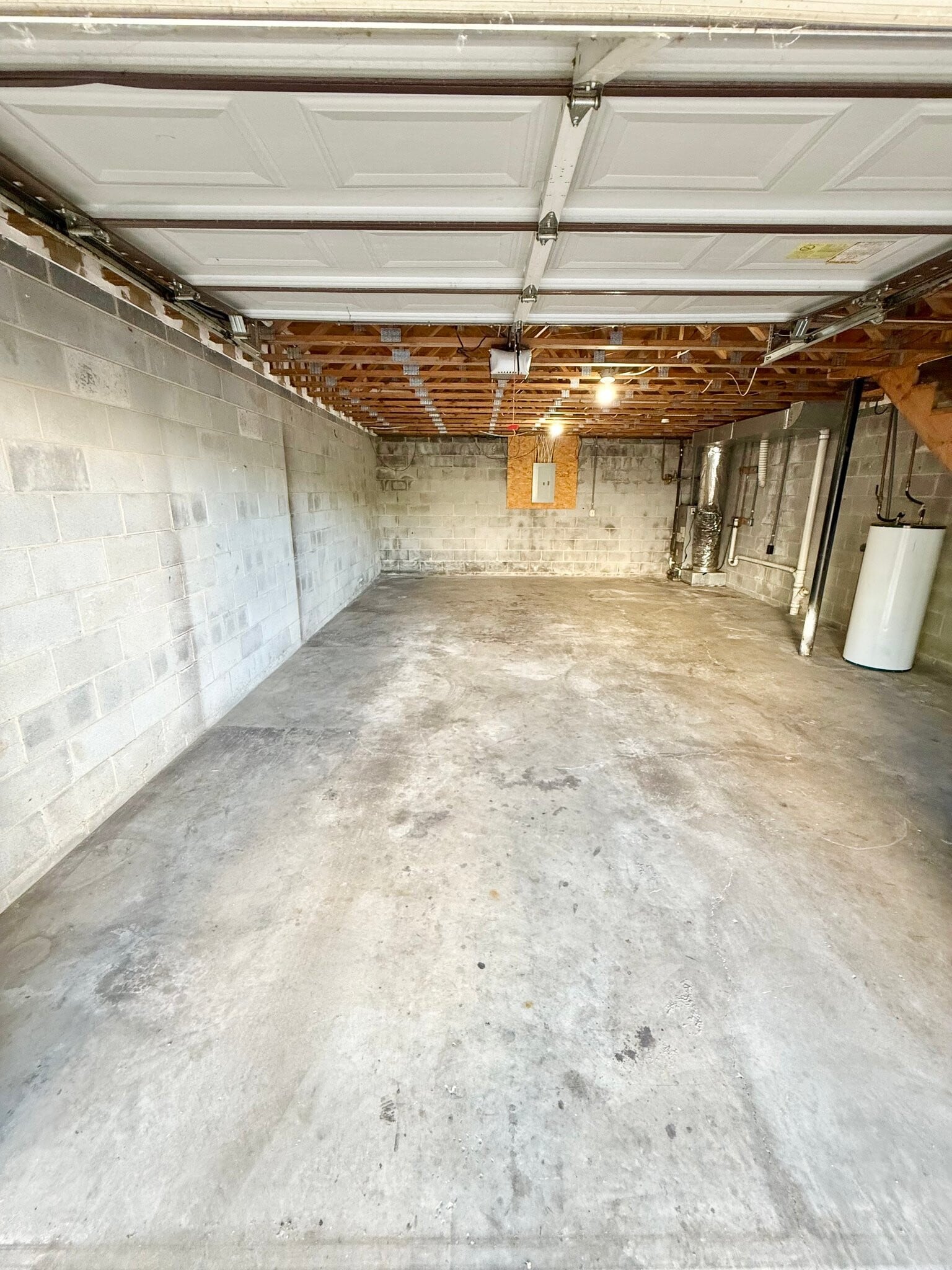Building Photo - 338 Old Gray Station Rd