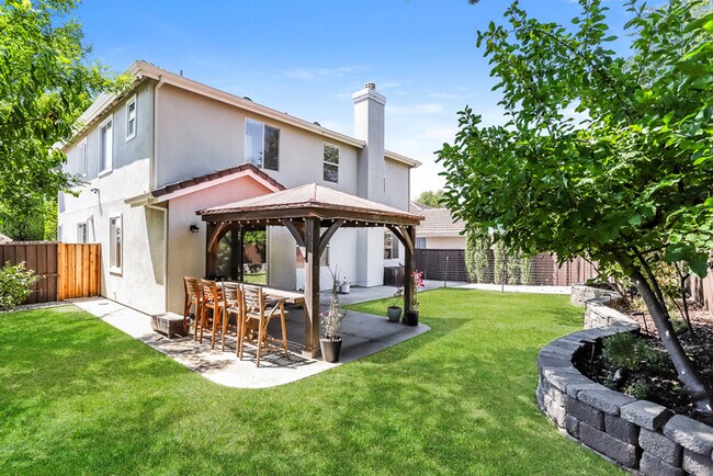 Building Photo - 7808 Abbington Way