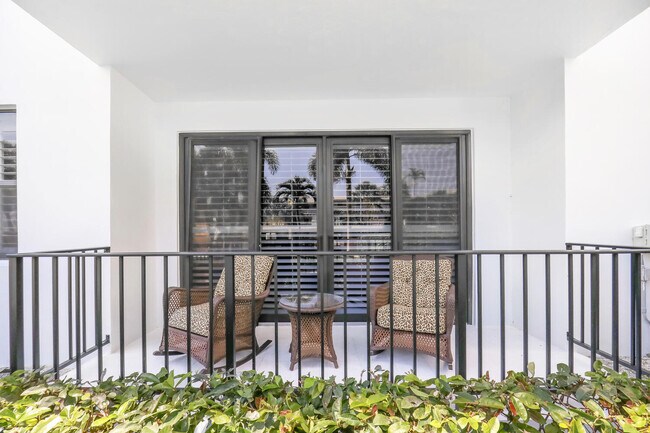 Building Photo - 3800 Washington Rd