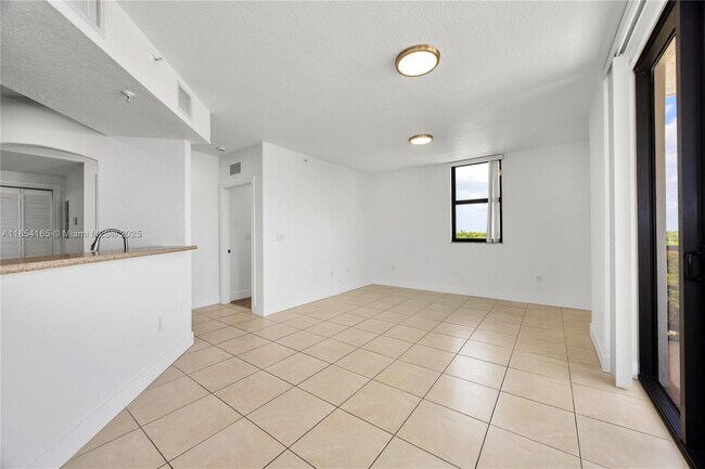 Building Photo - 2301 SW 27th Ave