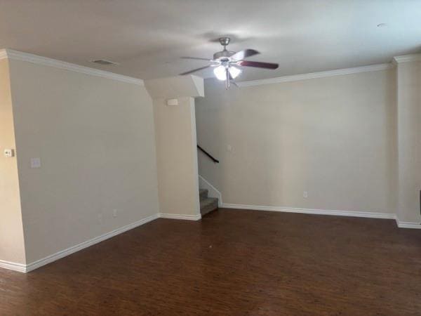 Building Photo - 5420 Del Rey Dr