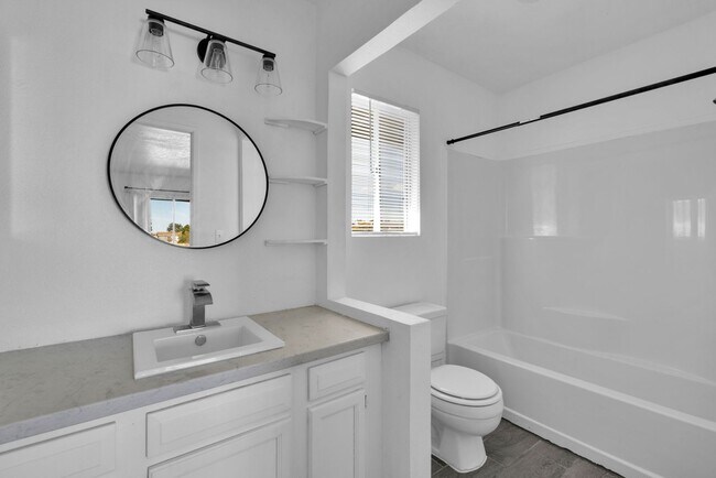 Building Photo - 74077 Cactus Dr
