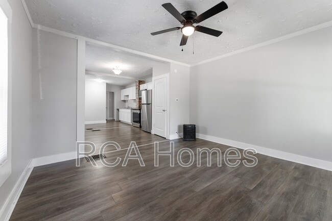 Building Photo - 1509 S Randolph St