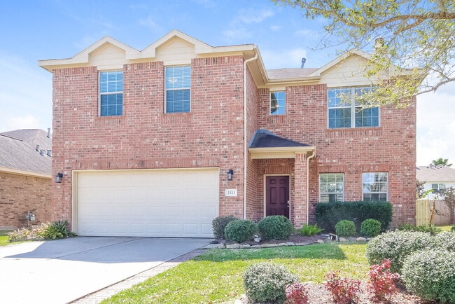 Building Photo - 2523 Flycatcher Cove Dr