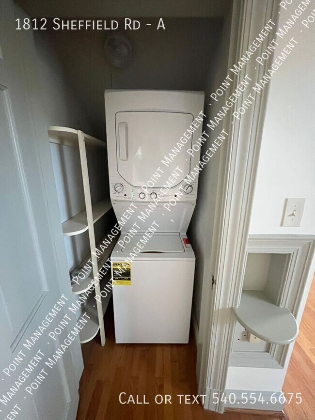 Building Photo - 1812 Sheffield Rd SW