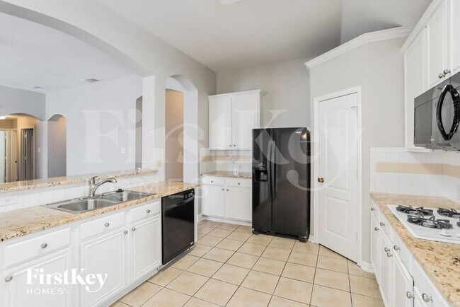 Building Photo - 1234 Shenandoah Dr