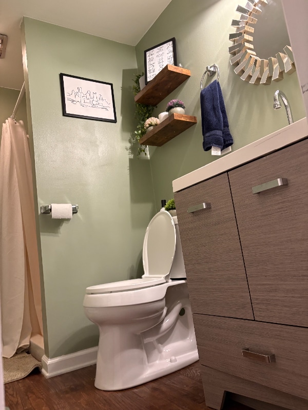 Building Photo - 1916 Wharton St