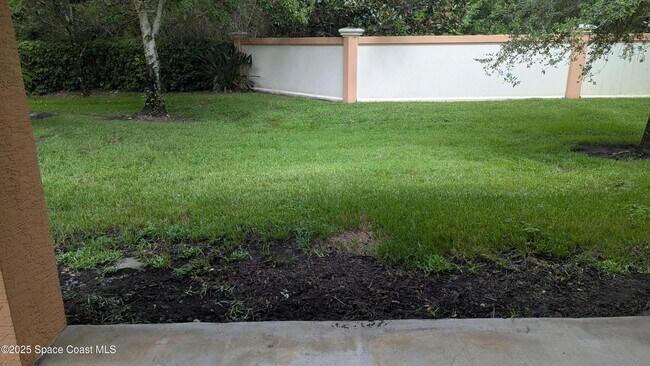 Building Photo - 826 Middleton Dr SW