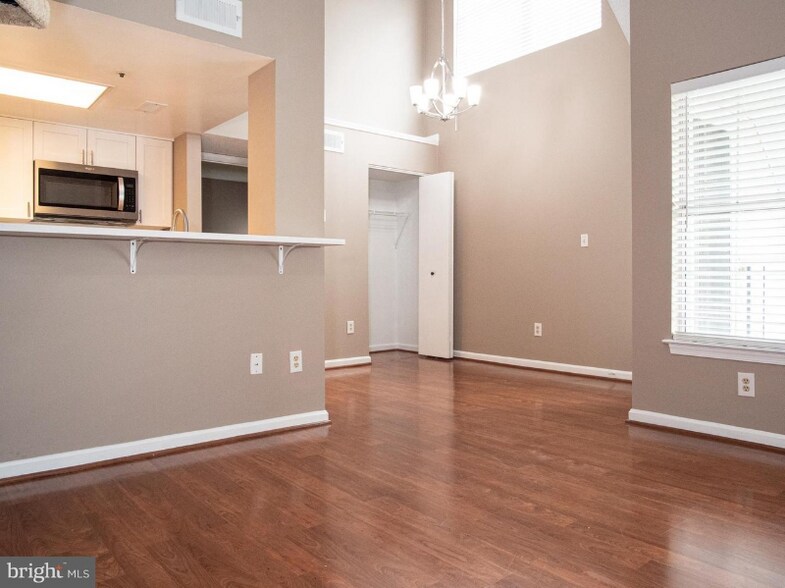 Building Photo - 14109 Bowsprit Ln