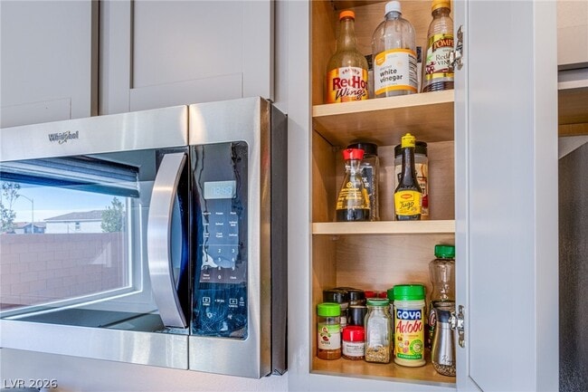 Building Photo - 5215 Lissome Lily Ct