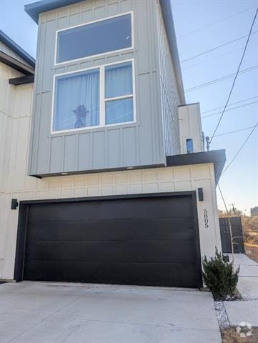 Building Photo - 5805 Riverside Dr