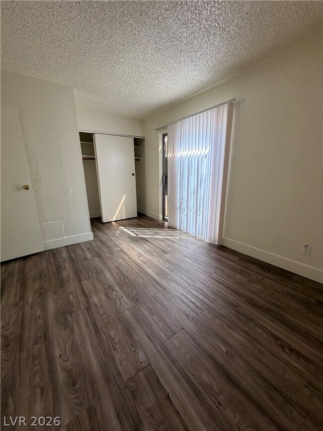 Building Photo - 1308 N Jones Blvd