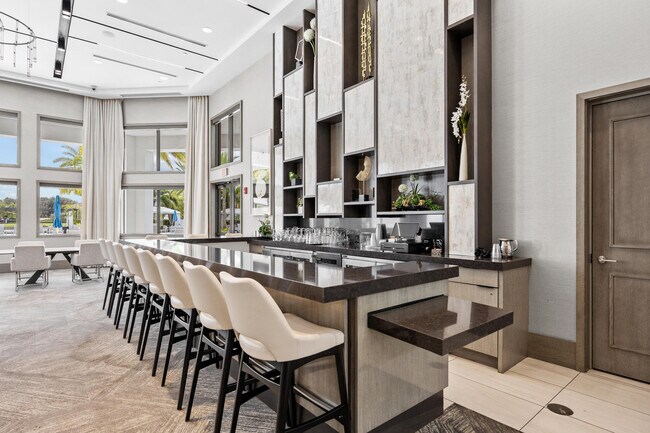 Building Photo - 9168 Benedetta Pl