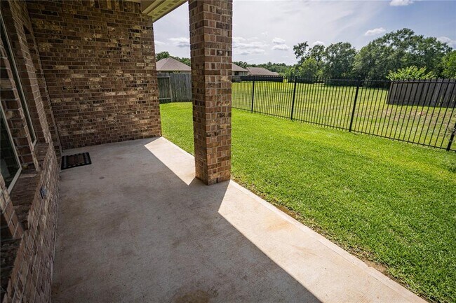 Building Photo - 24227 Brookdale Heights Pl