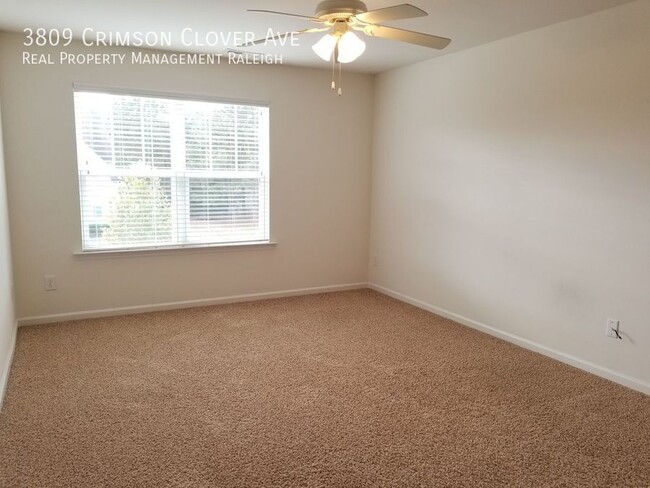 Building Photo - 3809 Crimson Clover Ave