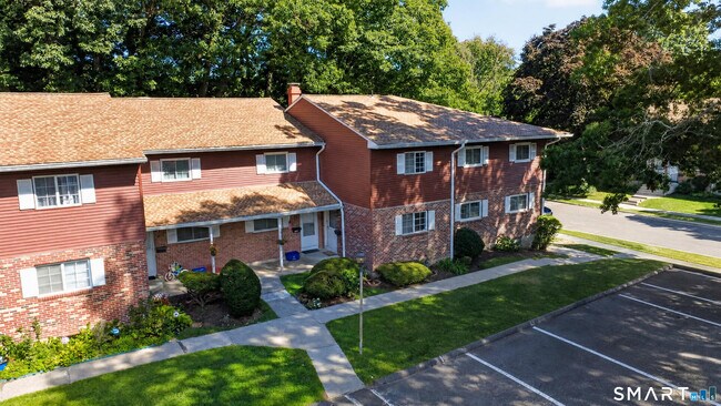 Building Photo - 236 Edgemoor Rd
