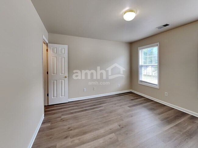 Building Photo - 2312 Herring Woods Trl