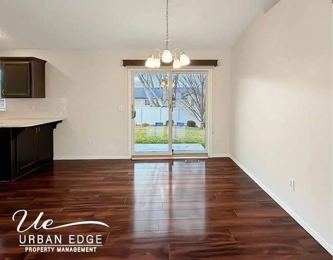 Building Photo - 3 Bed 2 Bath Home off Garrity - All landscaping included