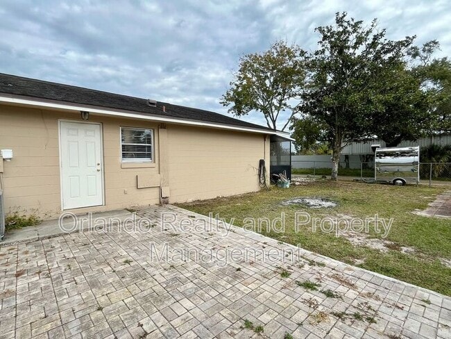 Building Photo - 116 Clifford Ave