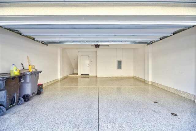 Building Photo - 3169 Marigold Cir